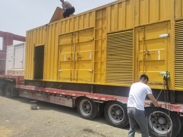山丹发电机出租100KW发电机需要什么规格的电缆线？